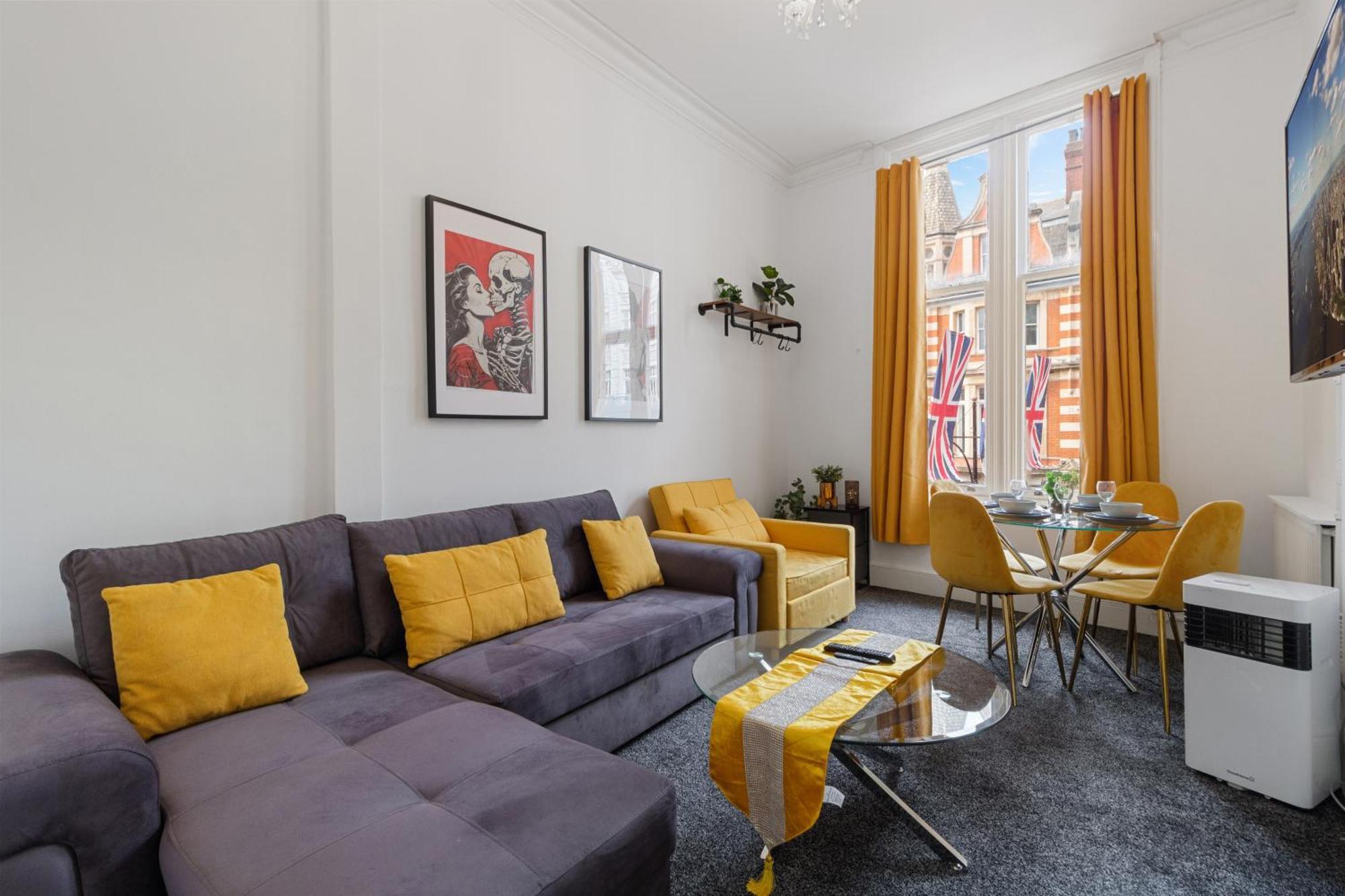 Luxurious Apartments On Oxford Street Londen Buitenkant foto