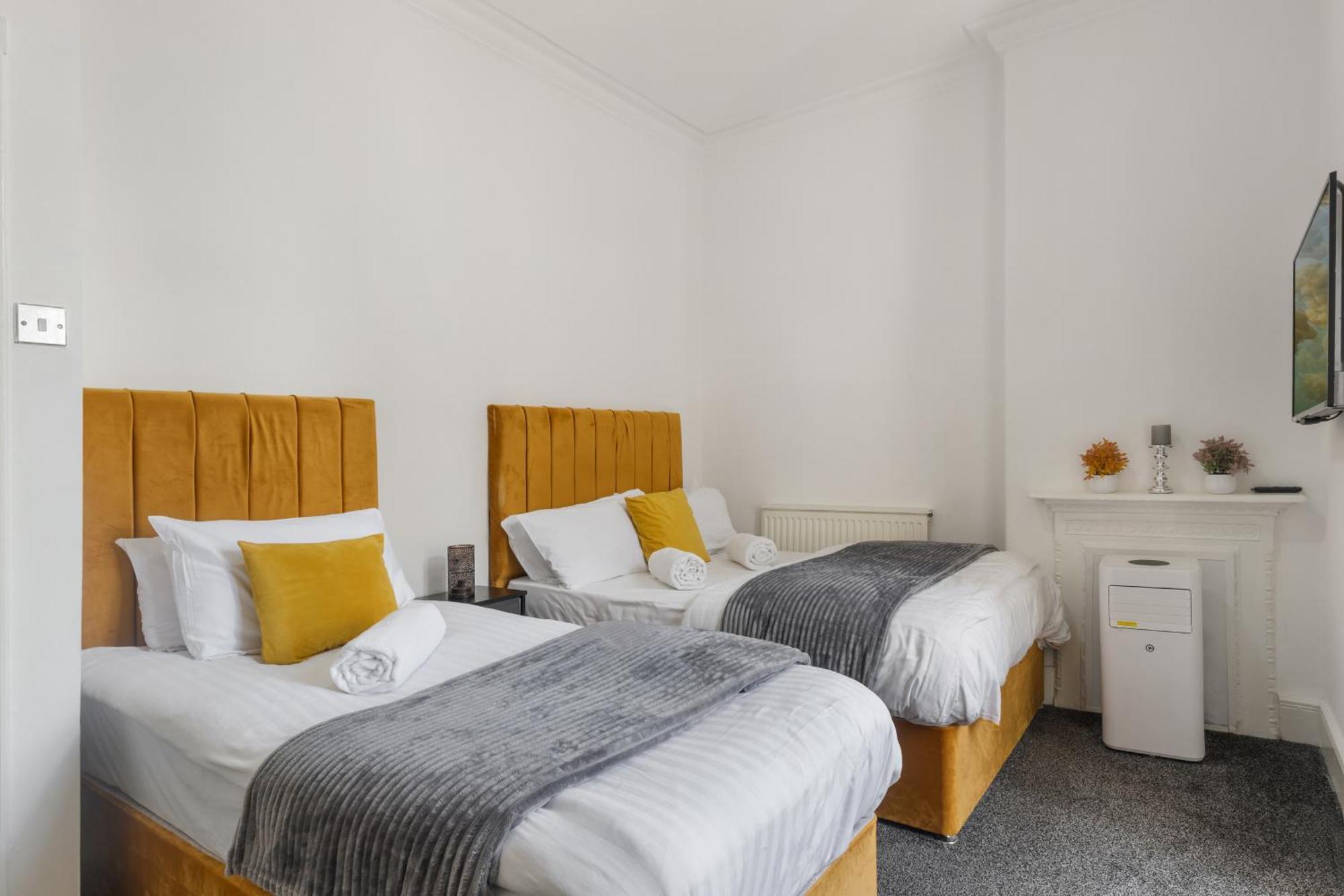 Luxurious Apartments On Oxford Street Londen Buitenkant foto